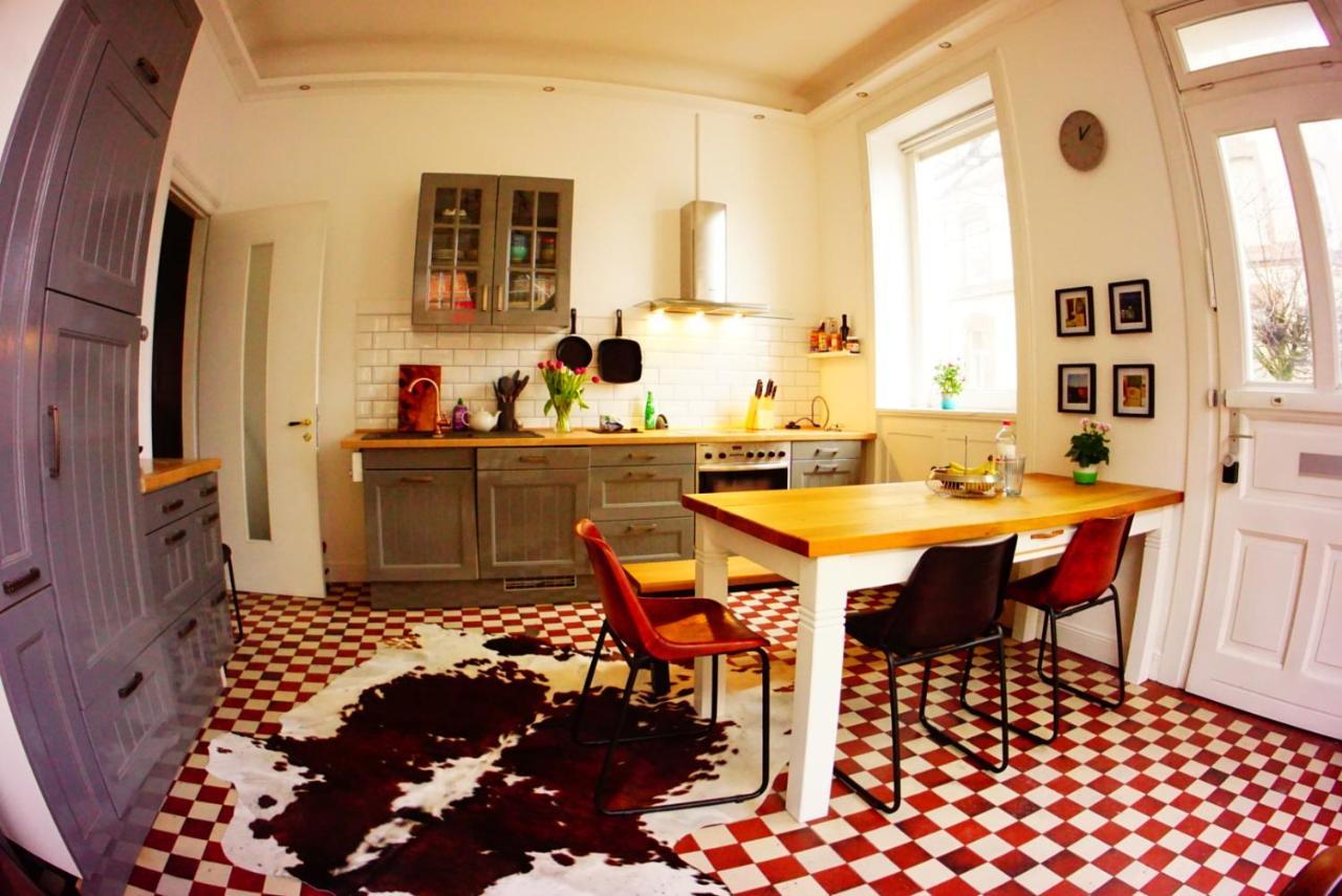Großzügige 185m2-Altbauwohnung in Bestlage 7Zimmer-2Bäder-2Küchen-2WCs Hamburgo Exterior foto