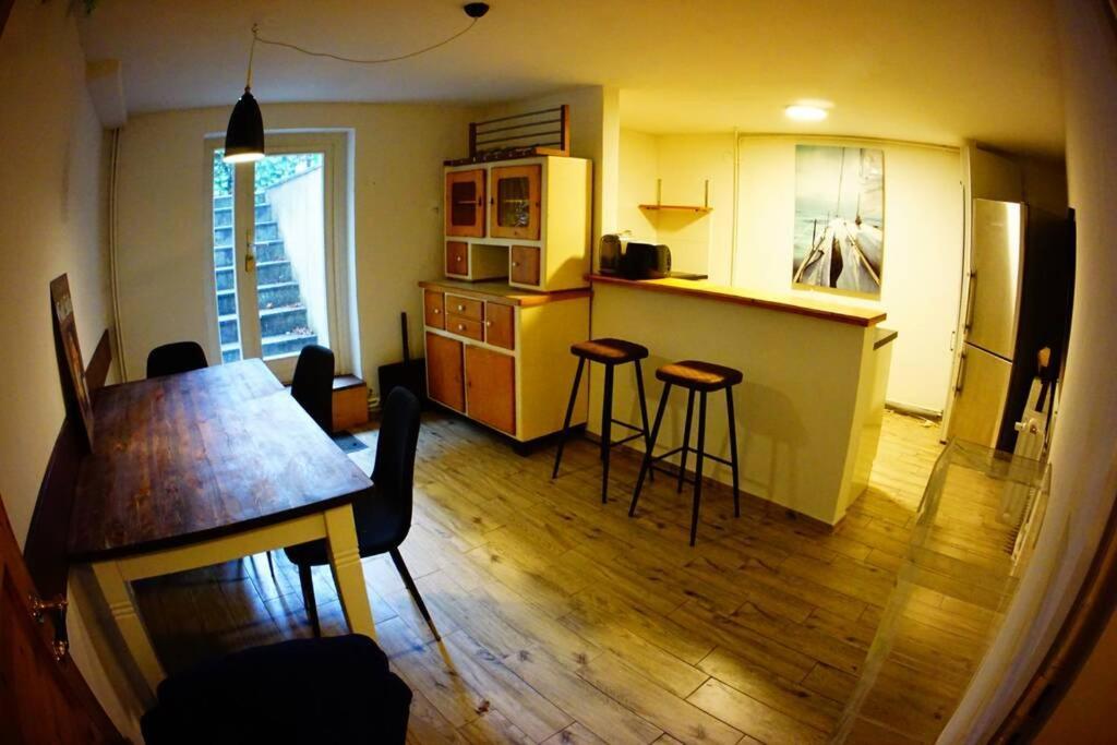 Großzügige 185m2-Altbauwohnung in Bestlage 7Zimmer-2Bäder-2Küchen-2WCs Hamburgo Exterior foto
